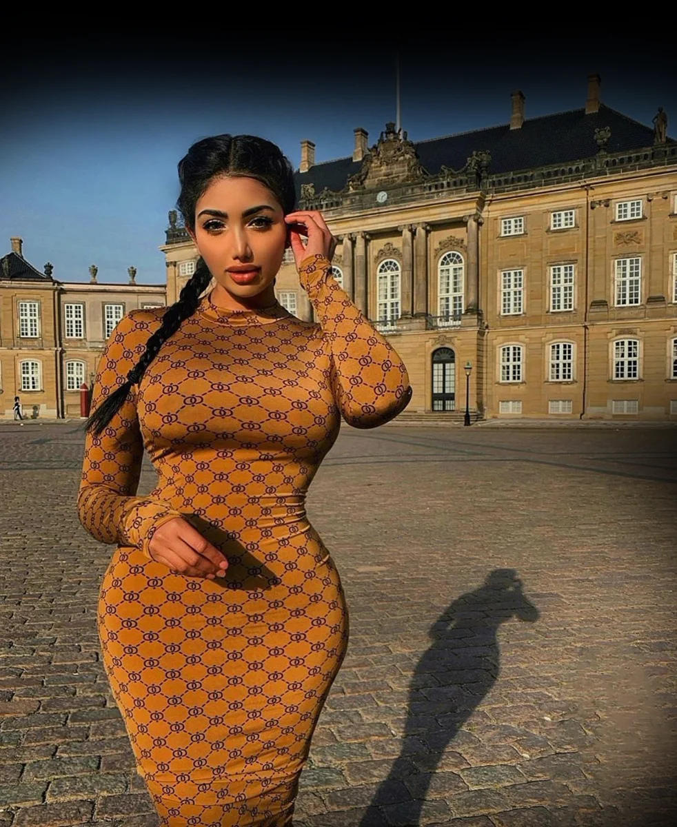 GUL BAKHARI Turkish Kim