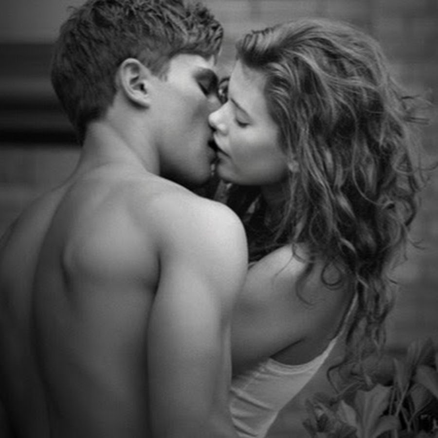 Aliya Kiss Nua