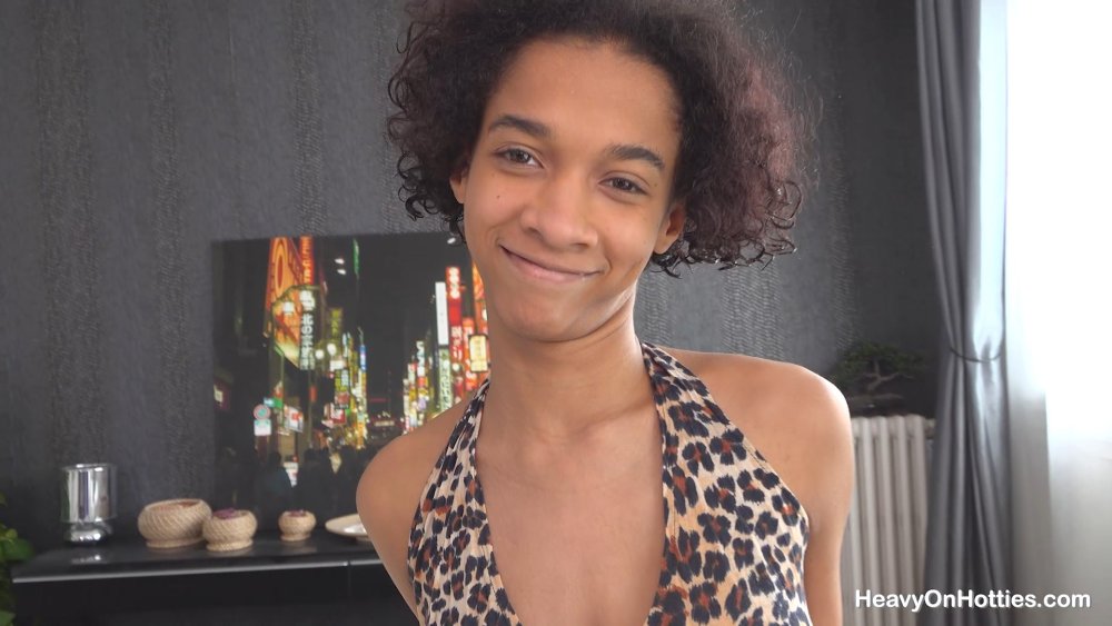 Kendra Last Fuck with Negro Gifs