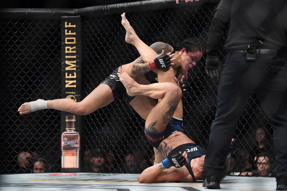 Camilla fighter MMA
