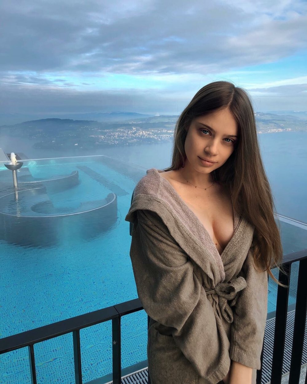 Xenia tchoumitcheva stockings