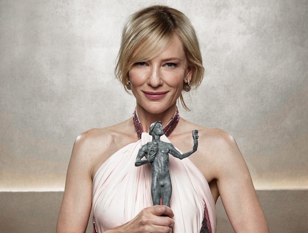 Kate Blanchett hot