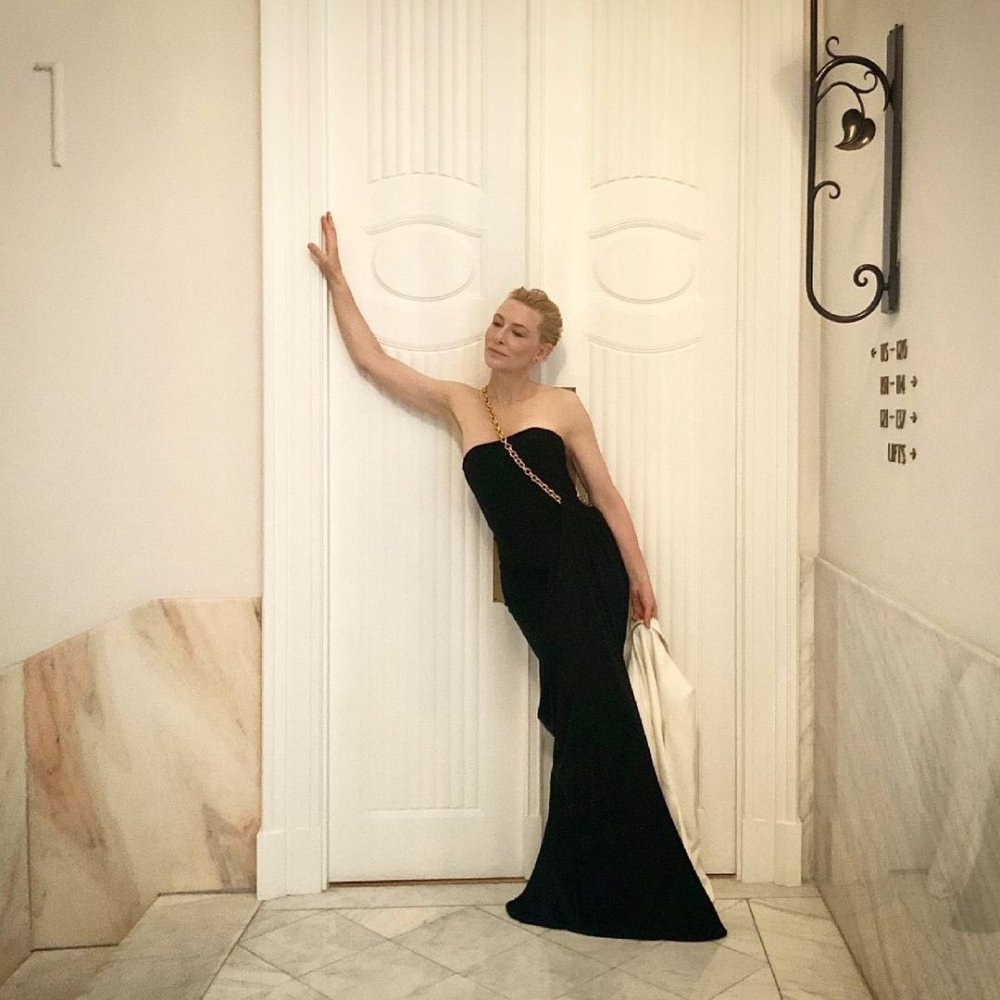Kate Blanchett hot