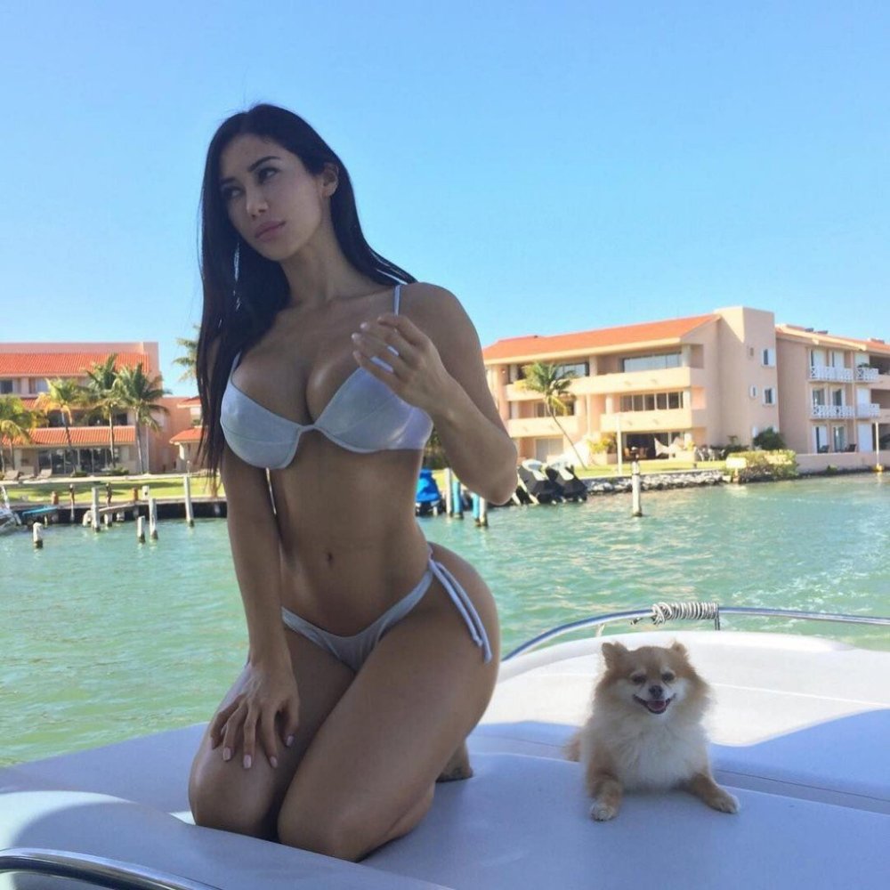 Jocelyn Bender Tits