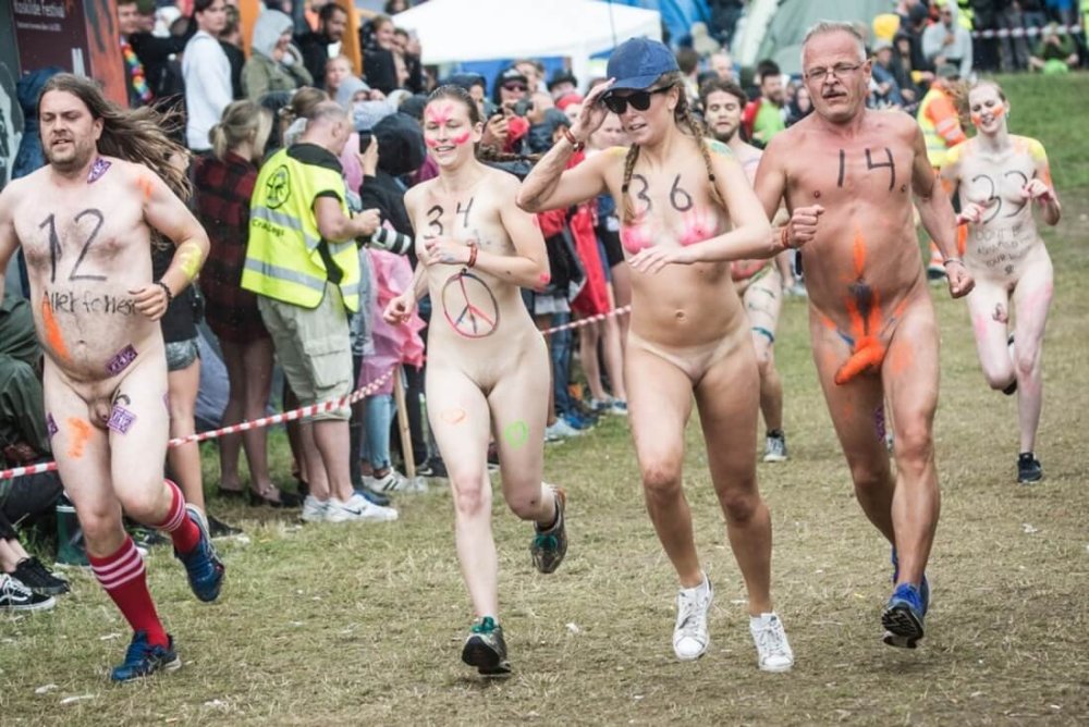 Naked girls on Roskilde Naked Run Festival
