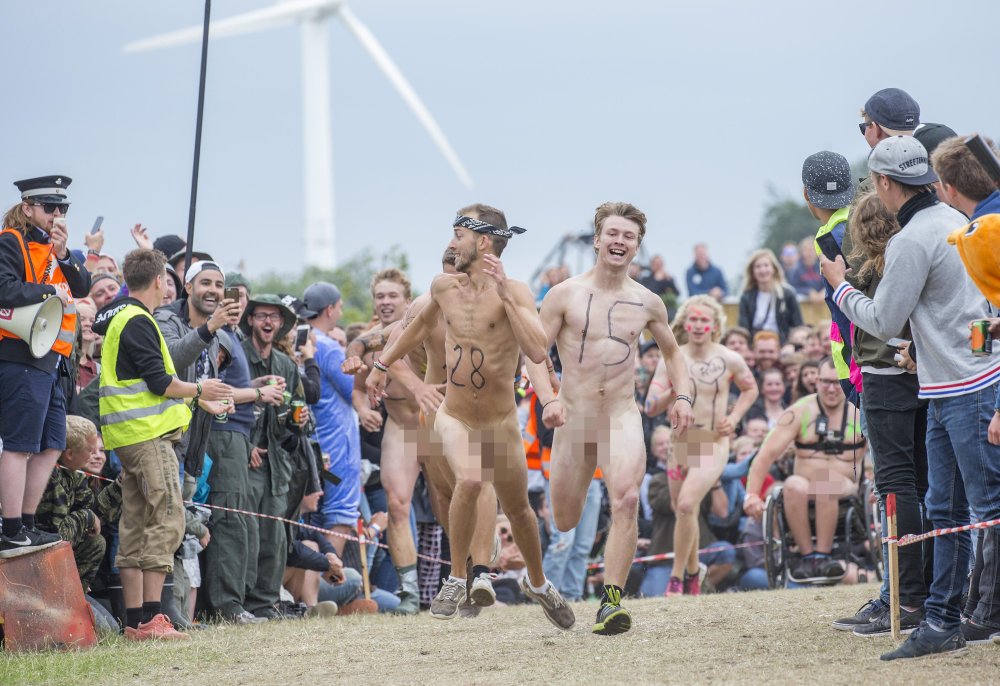 Naked girls on Roskilde Naked Run Festival