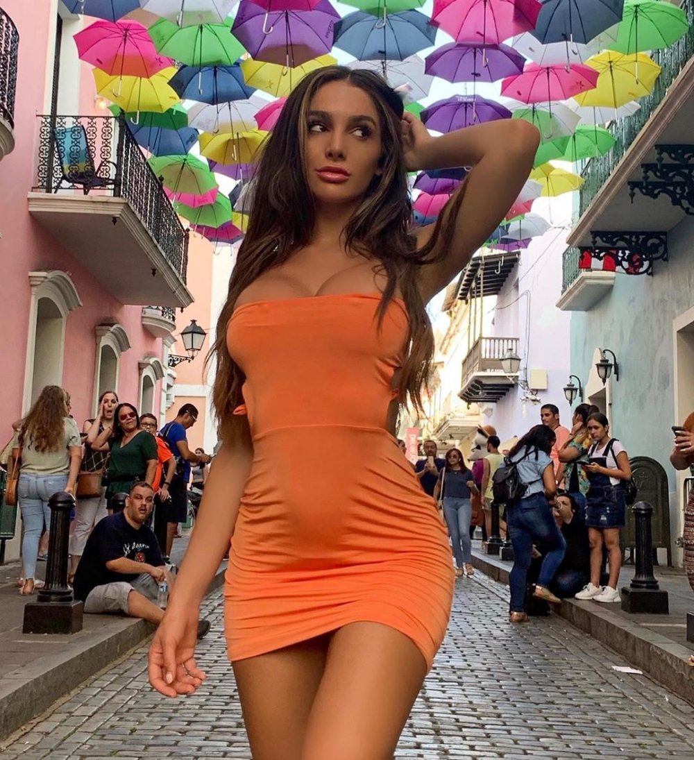 Model Lina Perev