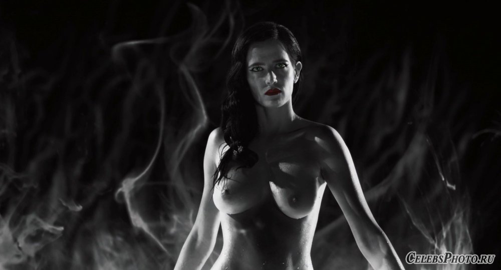 Eva Green proxima breasts