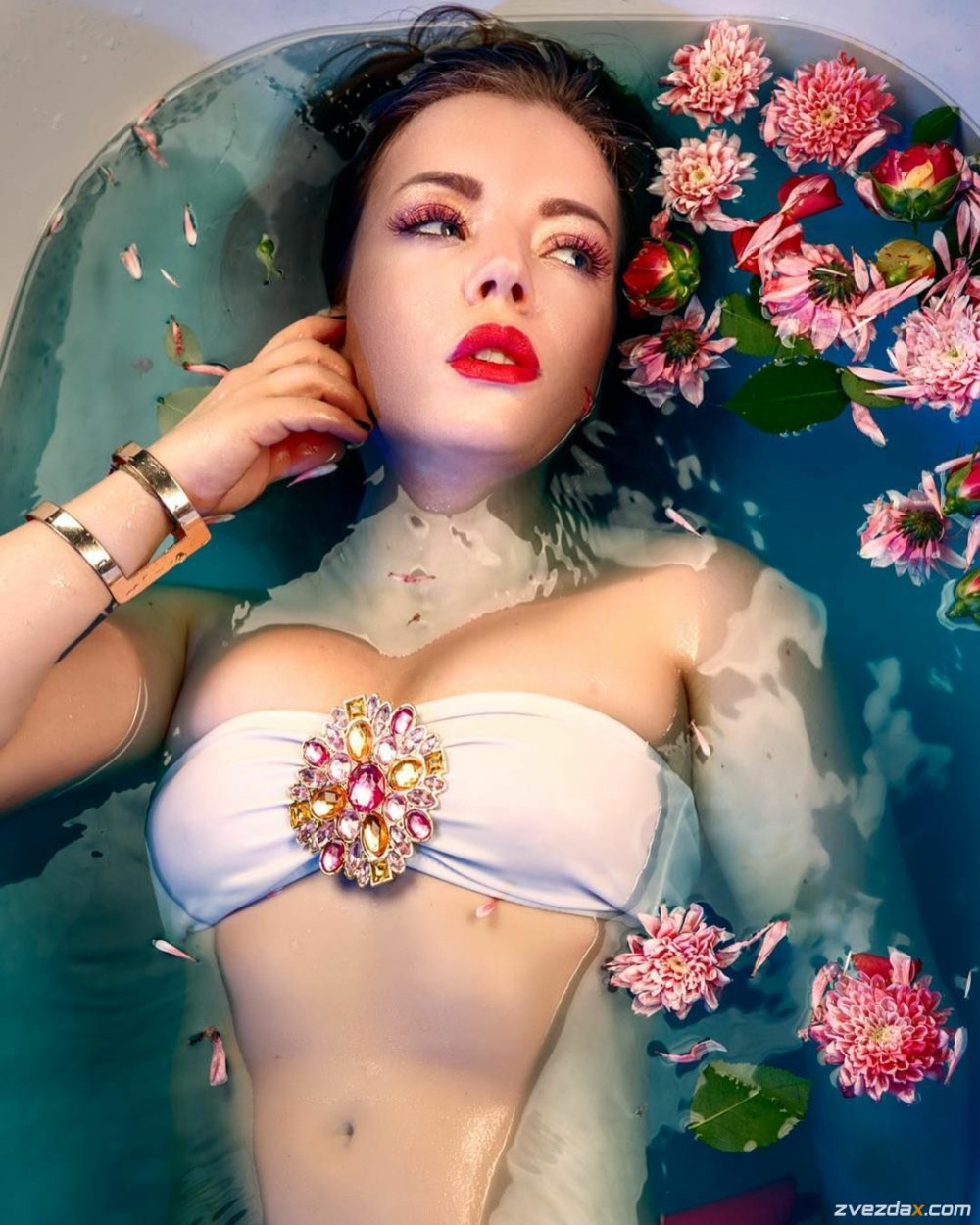 Sonya Tayurskaya