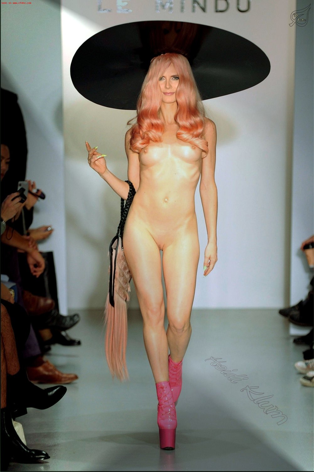 Naked Fashion Charlie Le Mind