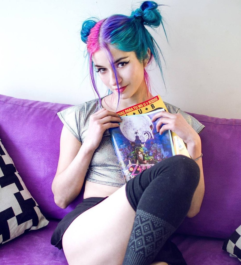 Fay Suicide Cosplay