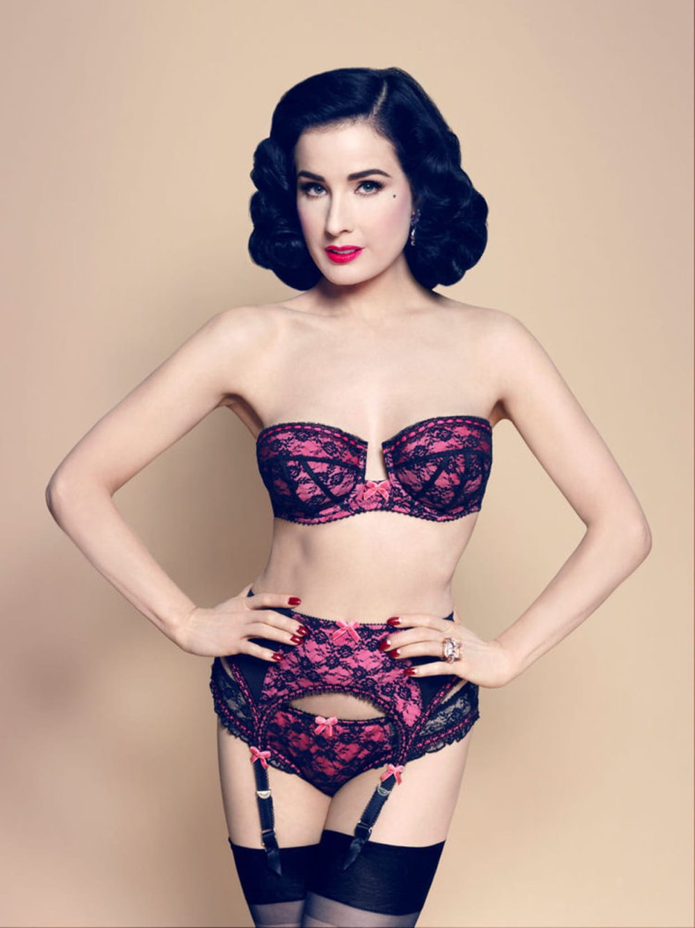 Dita Vetone model