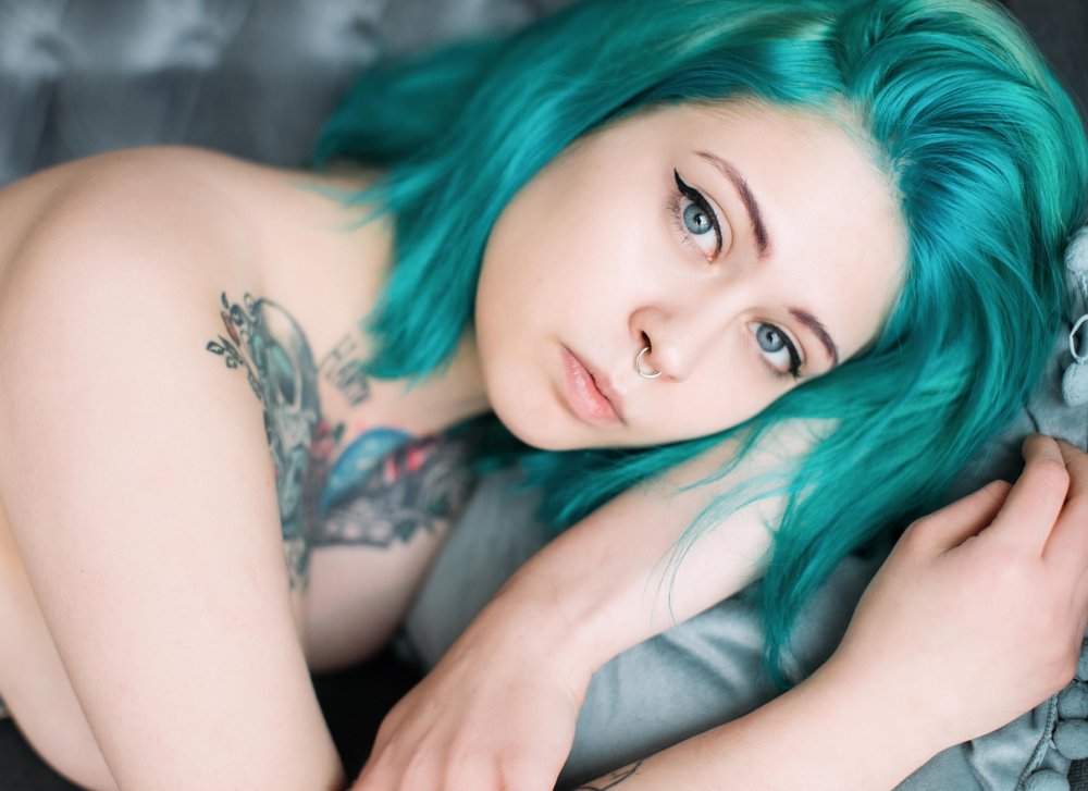 Saturn Suicidegirls to plastic