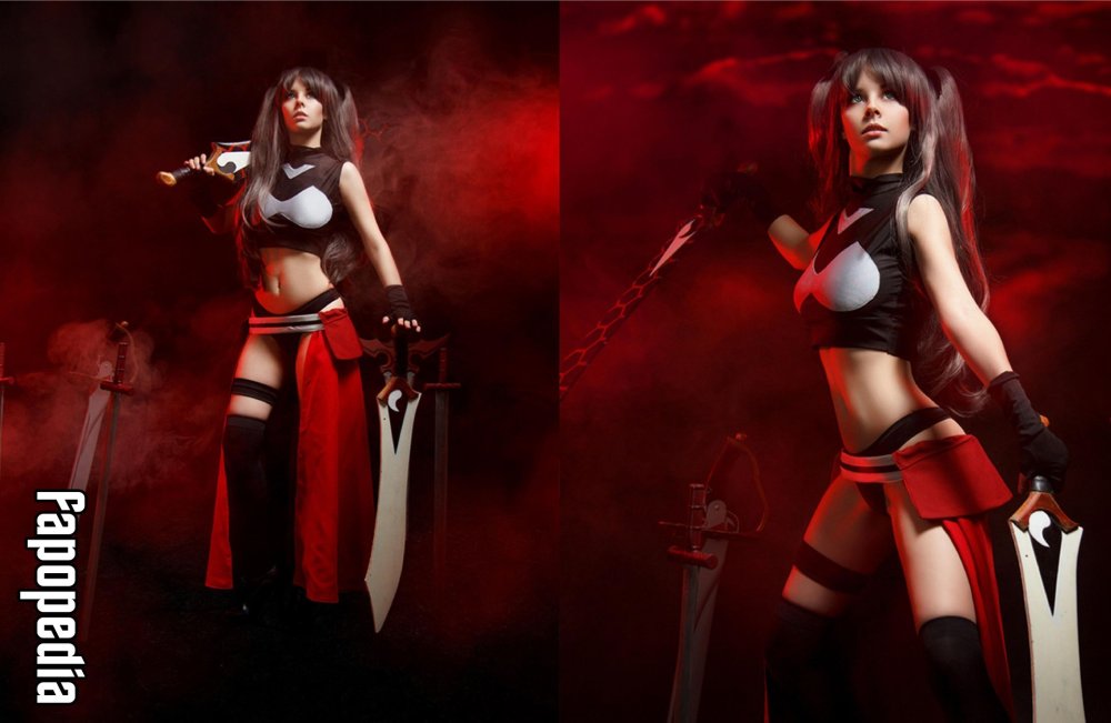 DISHARMONICA COSPLAY MORNENT PATREON