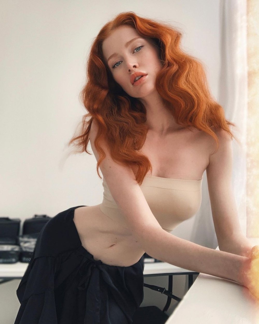 Angelina Kuznetsova model KISA4579