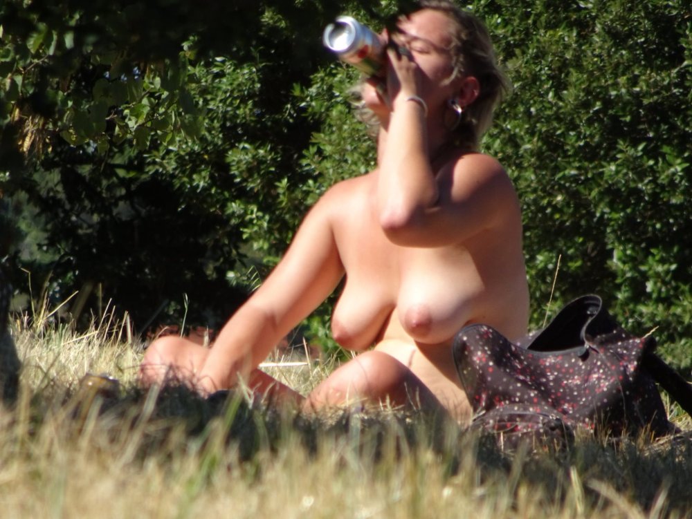 Enjoying the Outdoors 012 - 150 Pics Xhamster