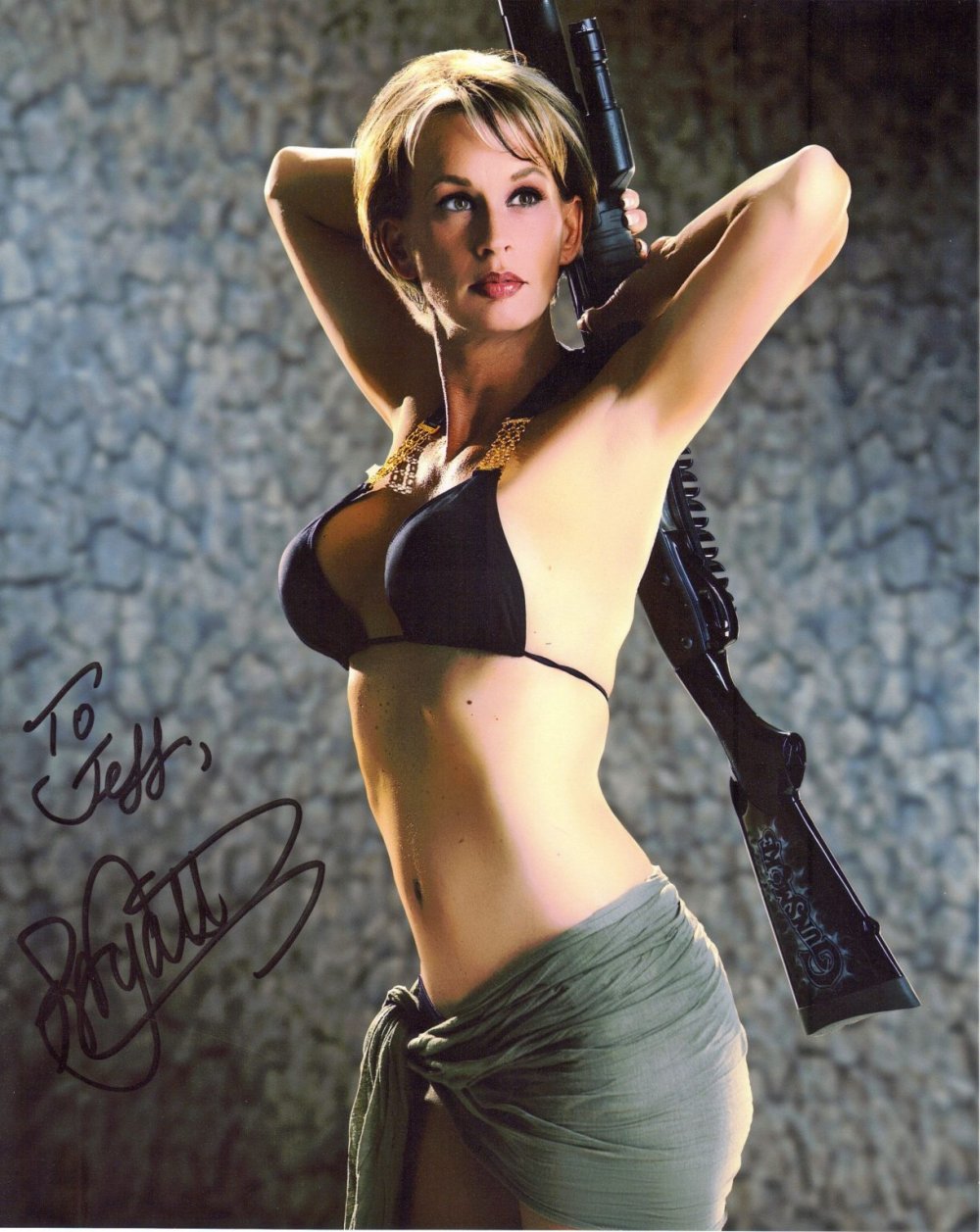 Leeanna vamp weapons