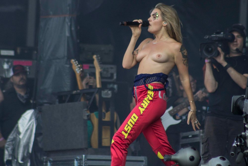 Girls undress on stage