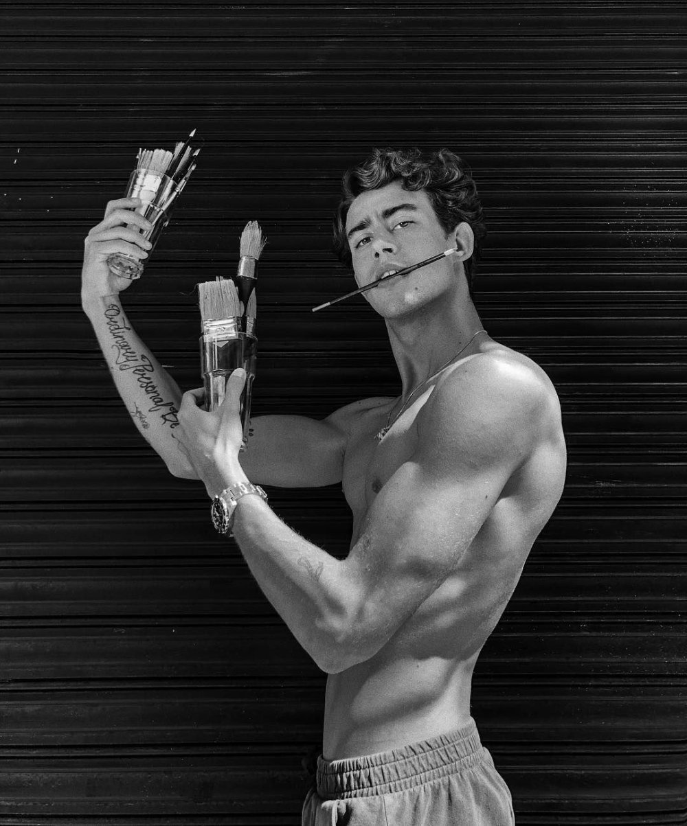 Male torso Anatomy