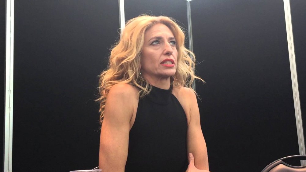 Claudia Black Vala Mal Dran