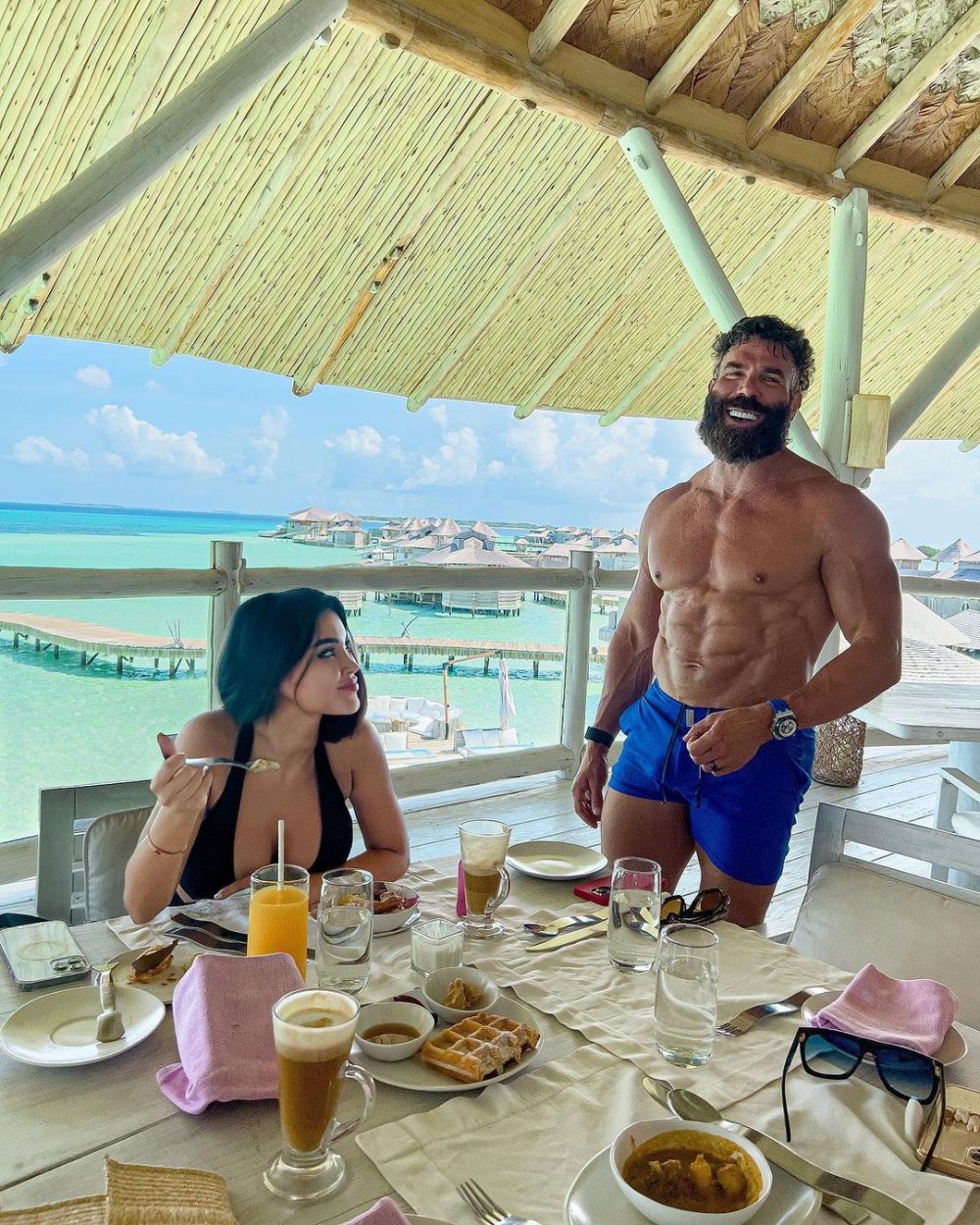 Dan Bilserian with girls