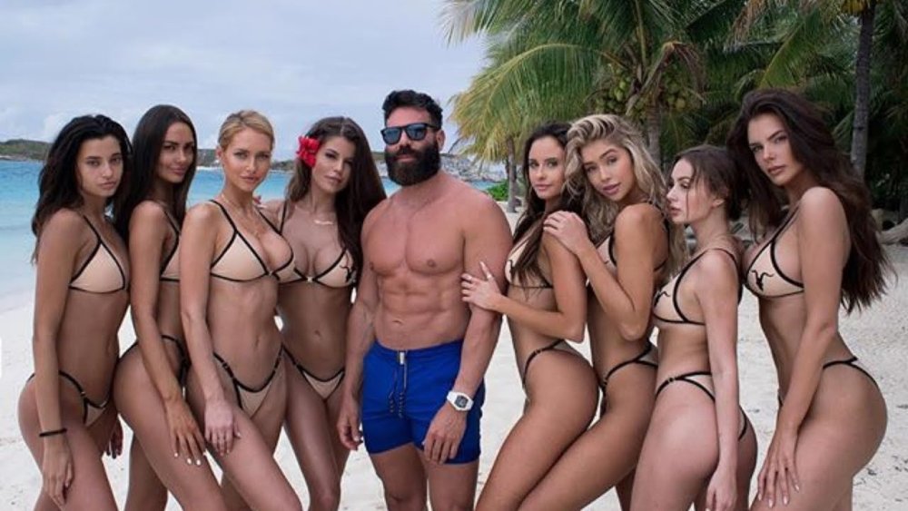 Dan Bilserian and his girls Nude