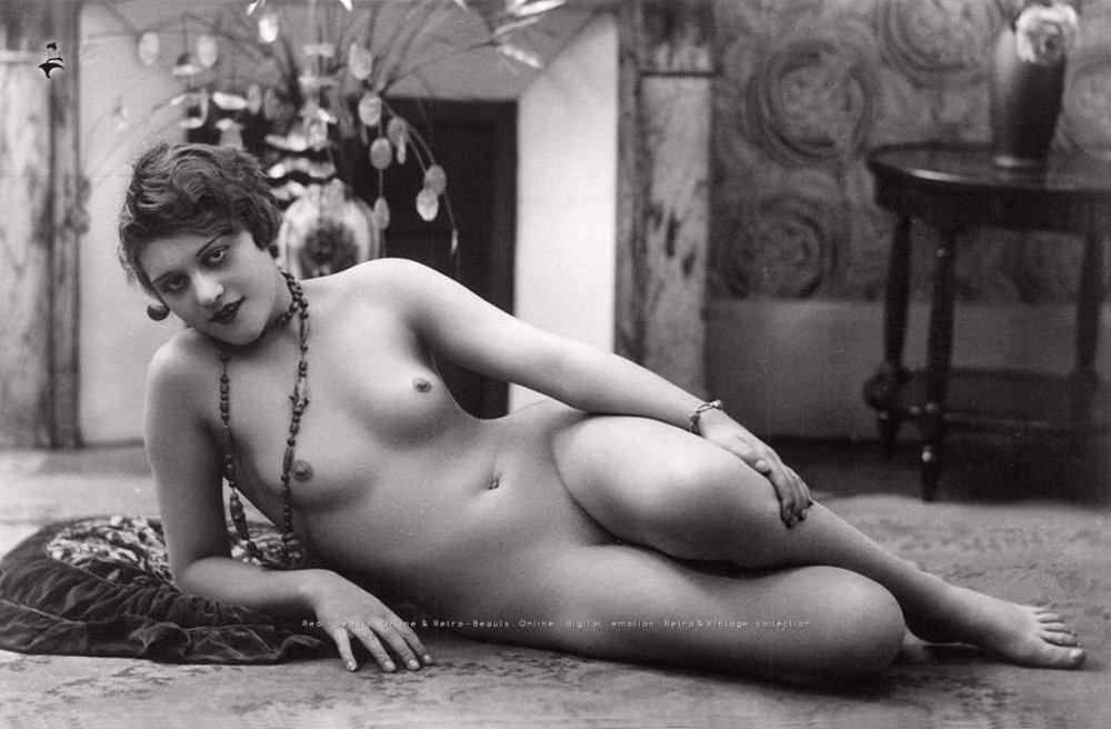 Naked black women retro