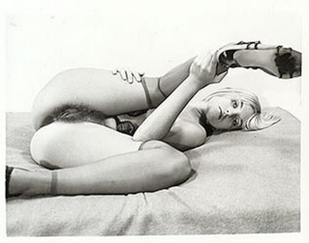 Forcibly naked retro