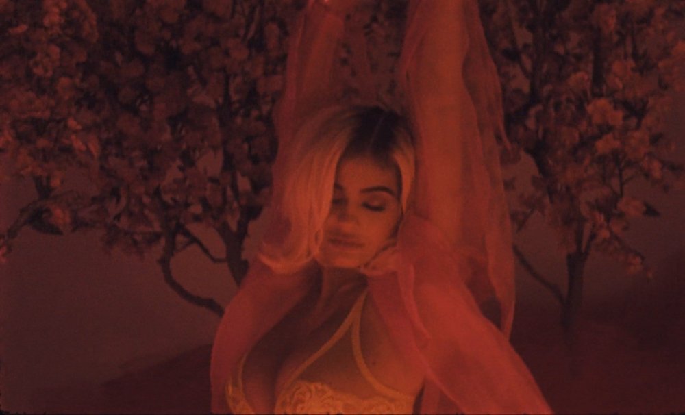 Kylie Jenner photo