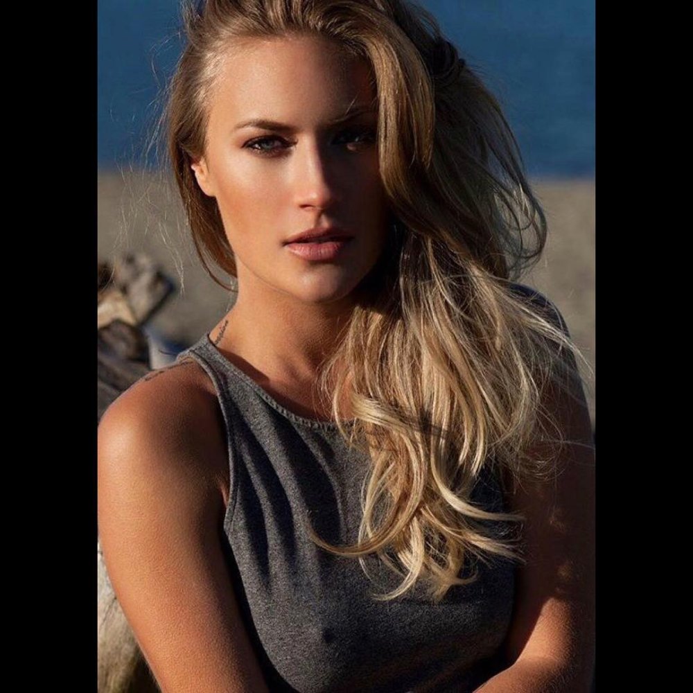 Rebecca Count Hot