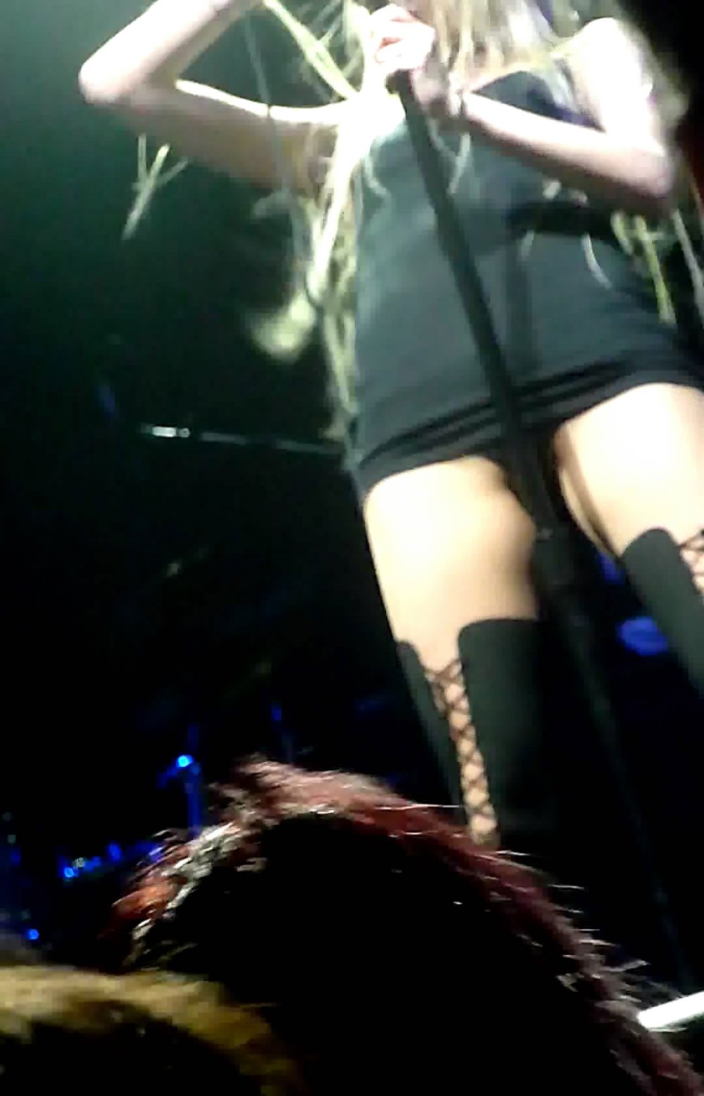 Taylor Momsen Thong