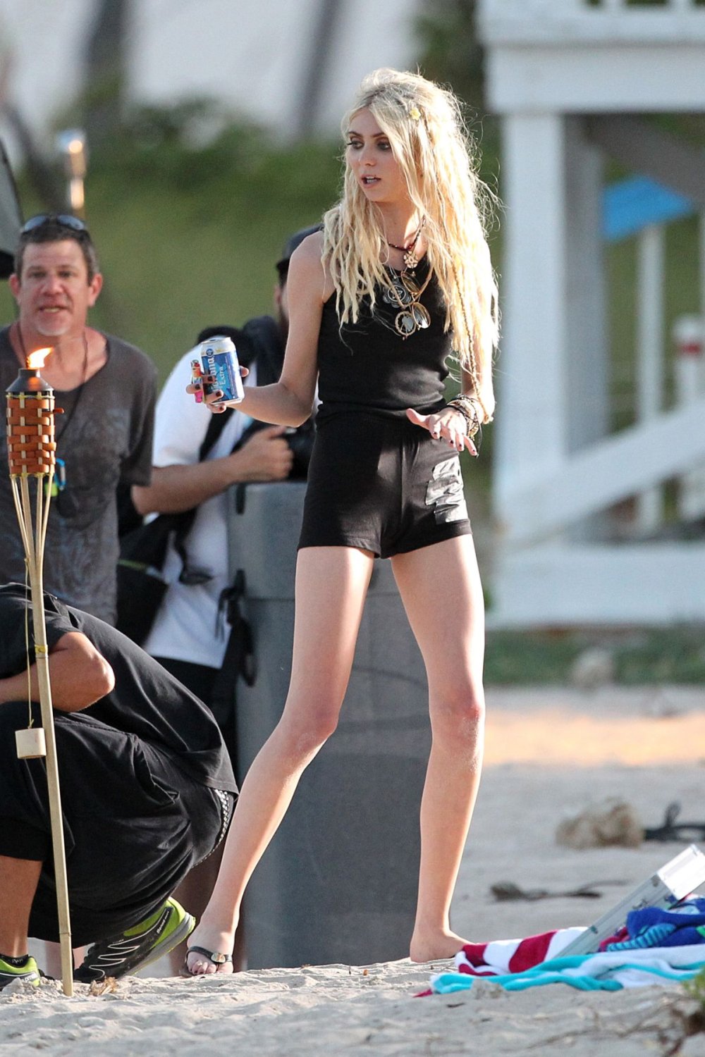 Taylor vocalist Sexy