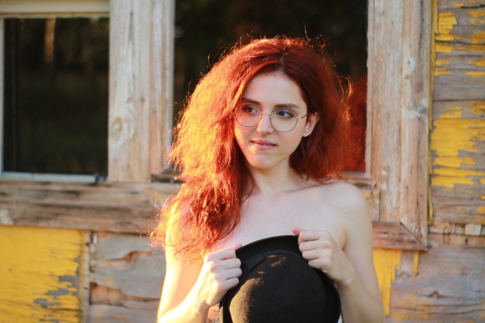 Alexandra Popov Factory Maxim