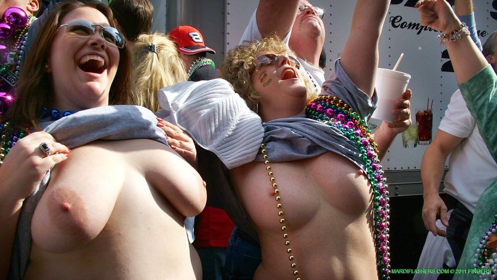 Parade in New Orleans Tits