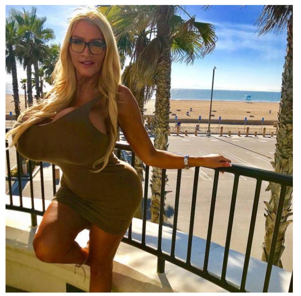 Carrie Chambers actress