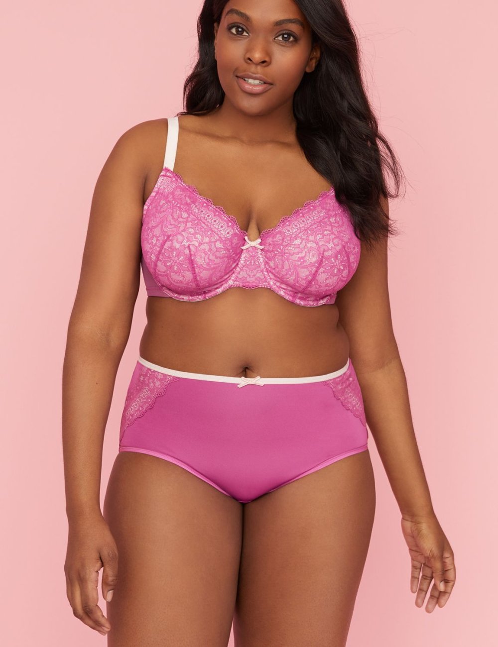 Model Big Black Ebony