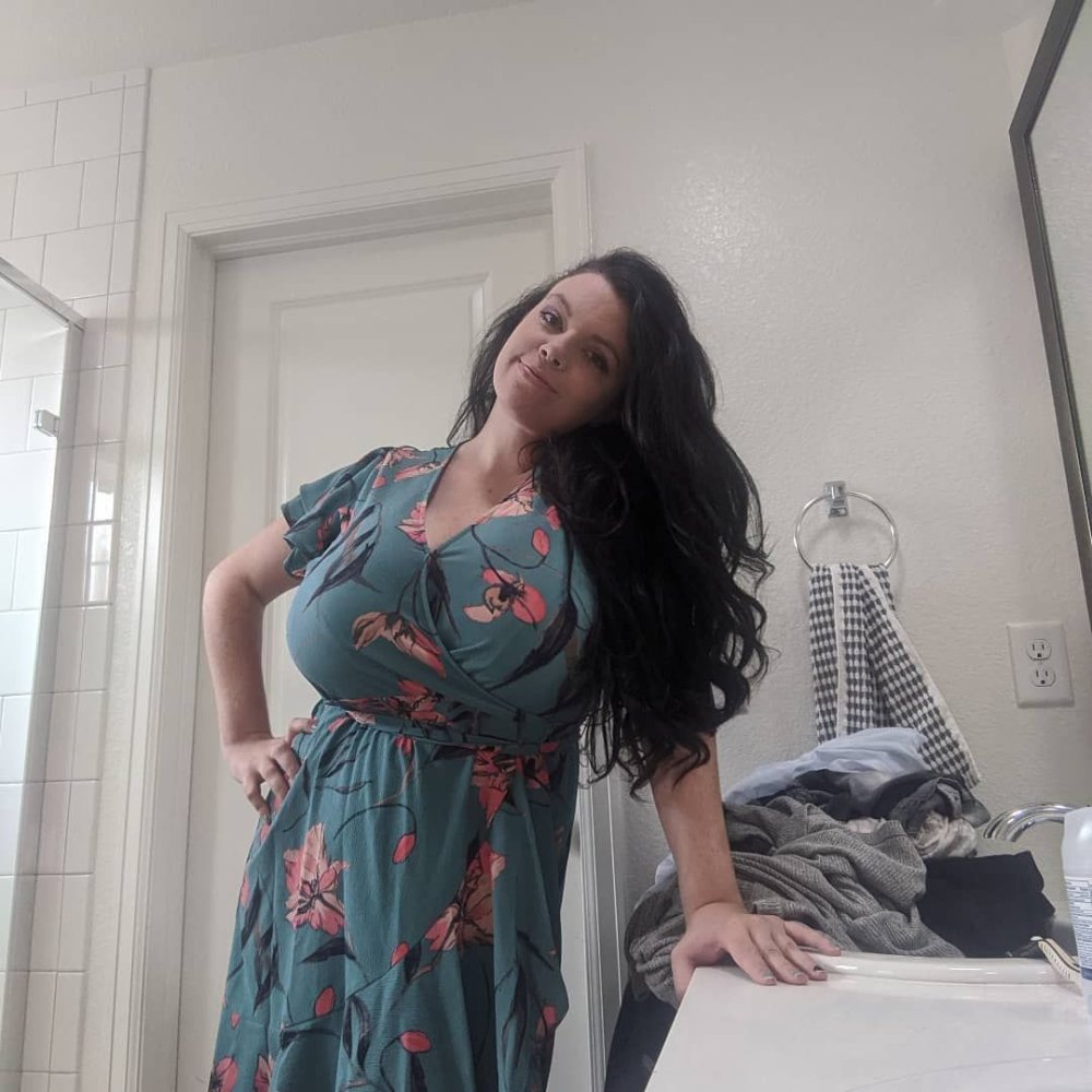 Lovely Lilith Big Tits