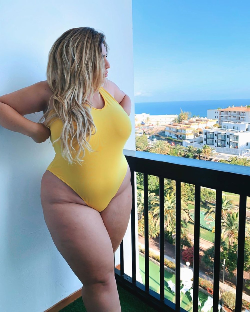 Curvage Weight Gain 2020