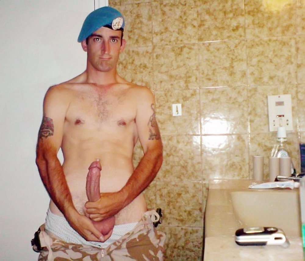 Gay. Guys. Israel. Online