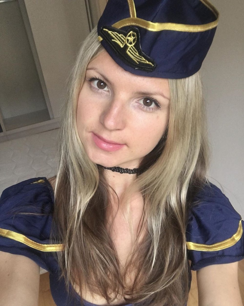 Valentina Lashayeva (Doris Ivy)