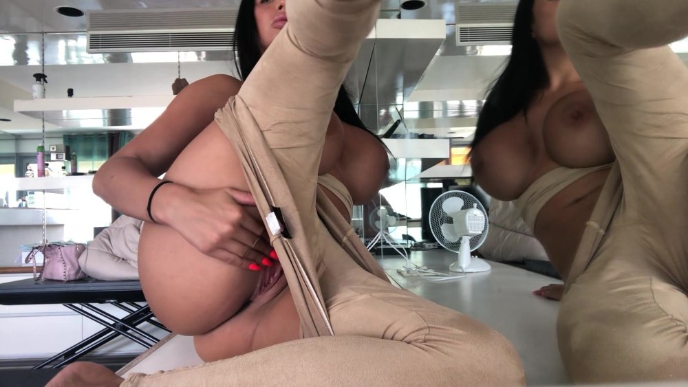 Anastasia Lux Double penetration