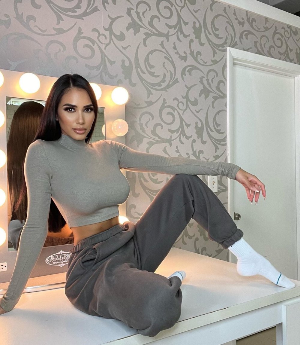 Mary Nabokova Model Mavrin 18