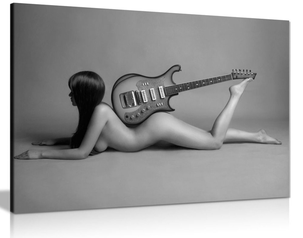 Figure of guitar in women