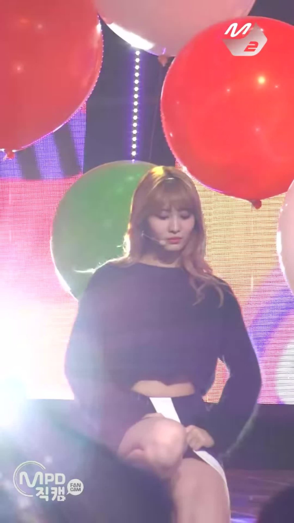 MOMO Twyse breasts