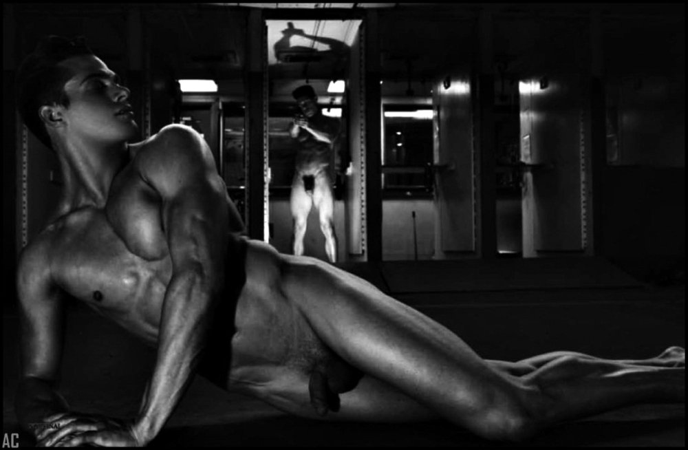 Very beautiful naked men