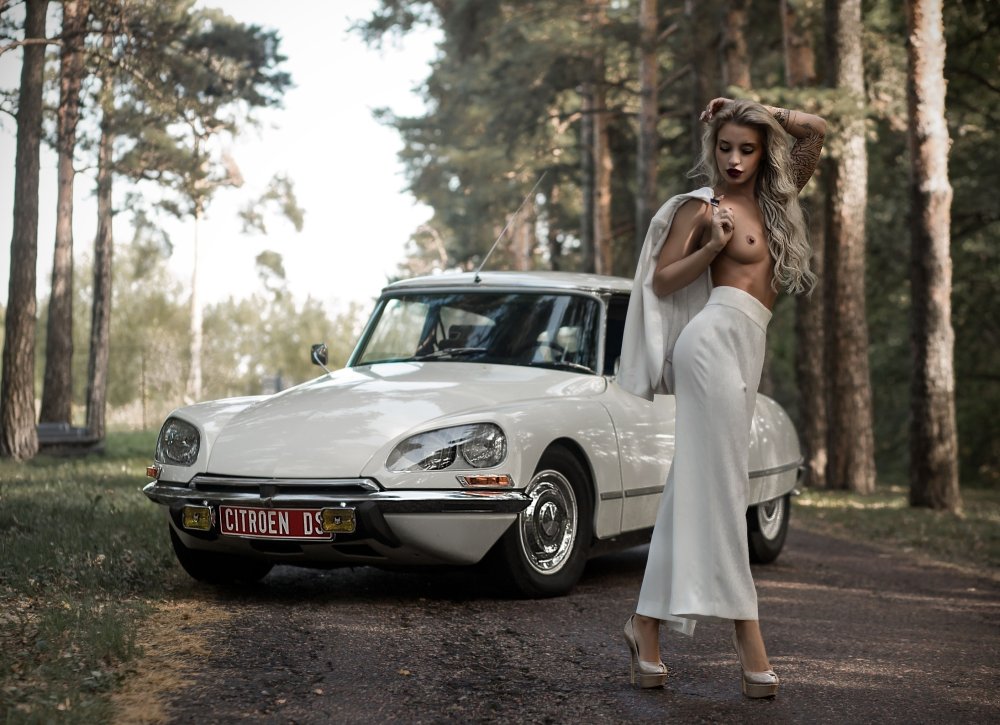 Ushakova Olga TV presenter Maxim