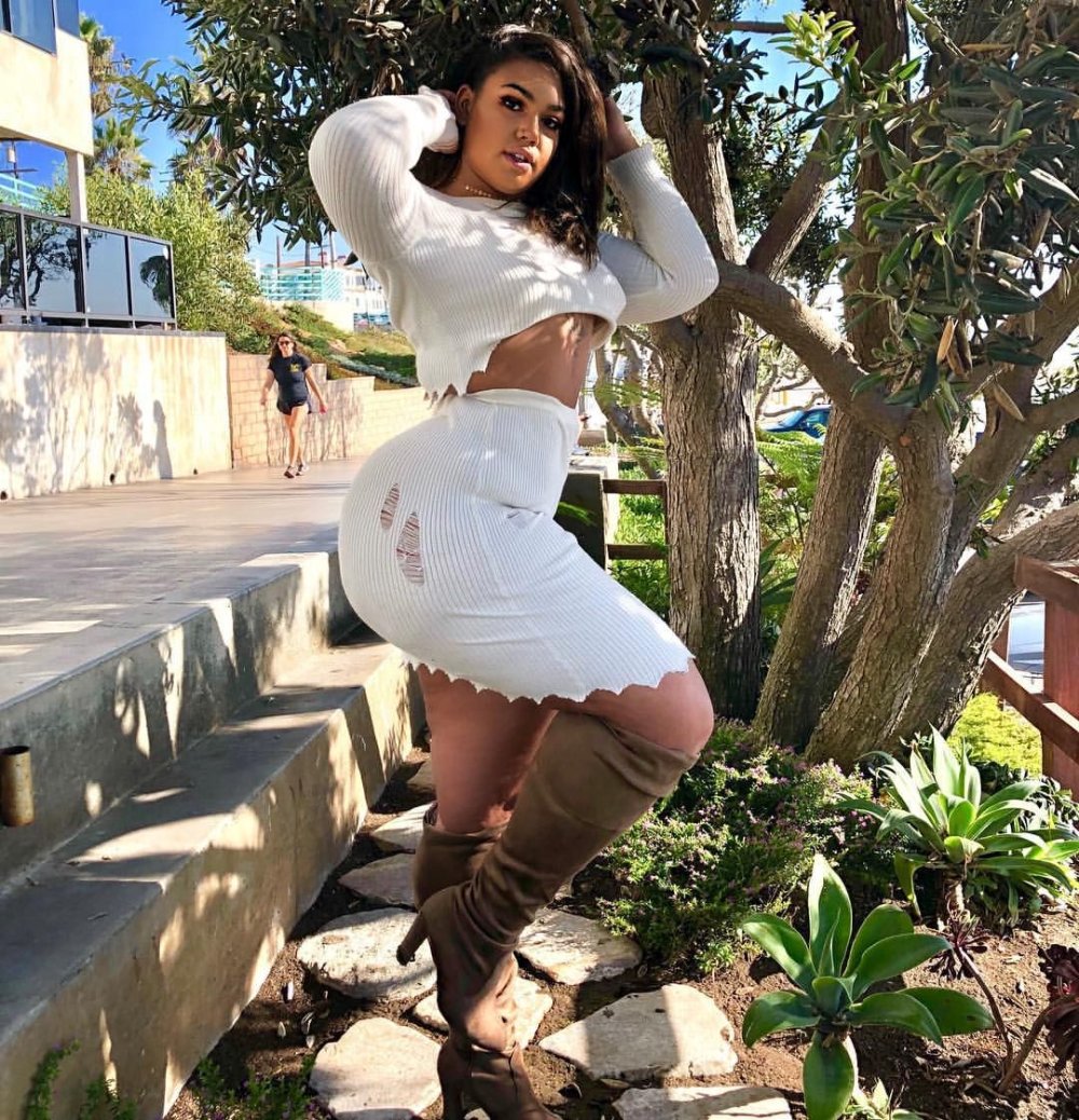 Photo Alexus Danisha in a dress