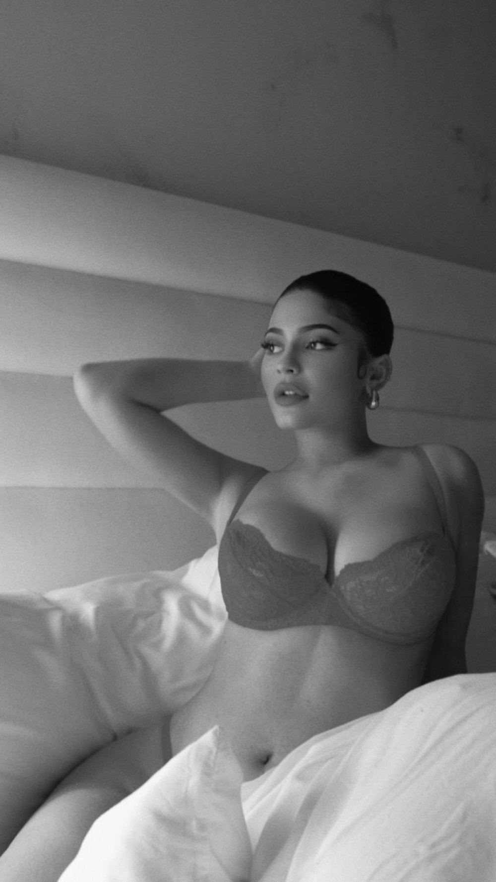 Kylie Jenner unsuccessful shots