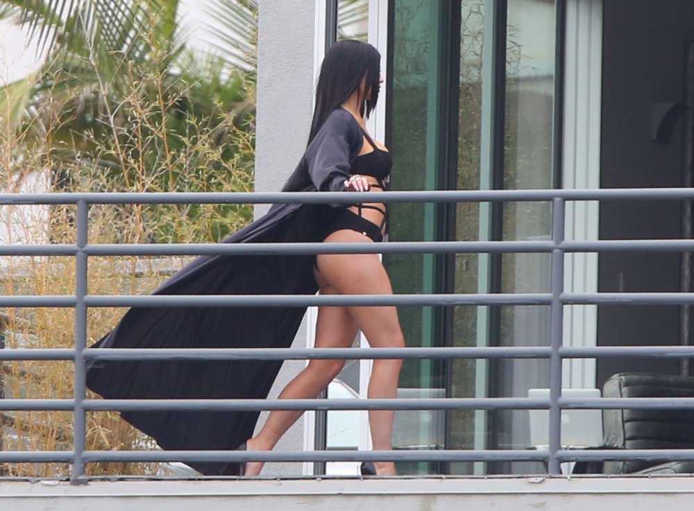 Kylie Kardashian boobs