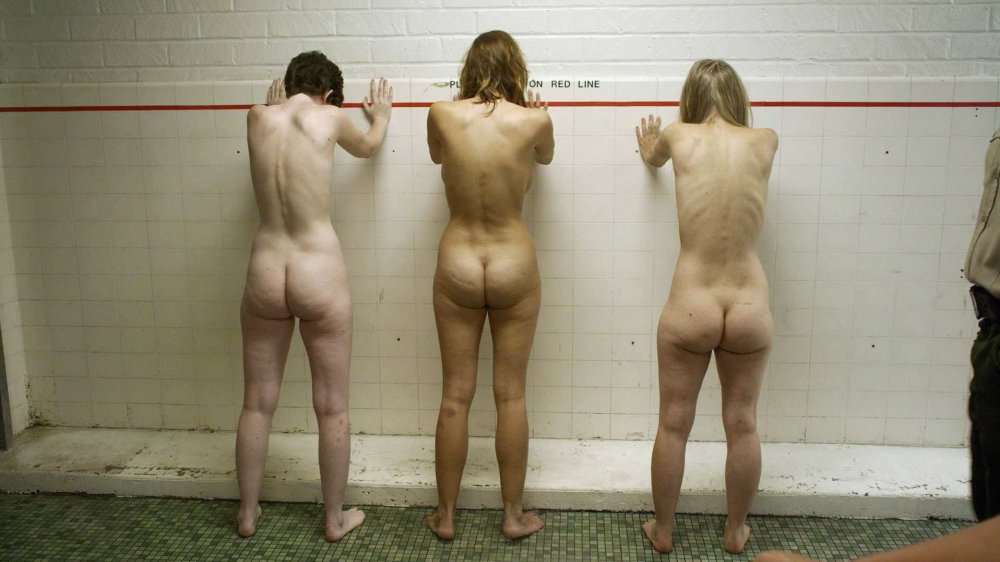 Sarah Malakul Lane naked in prison